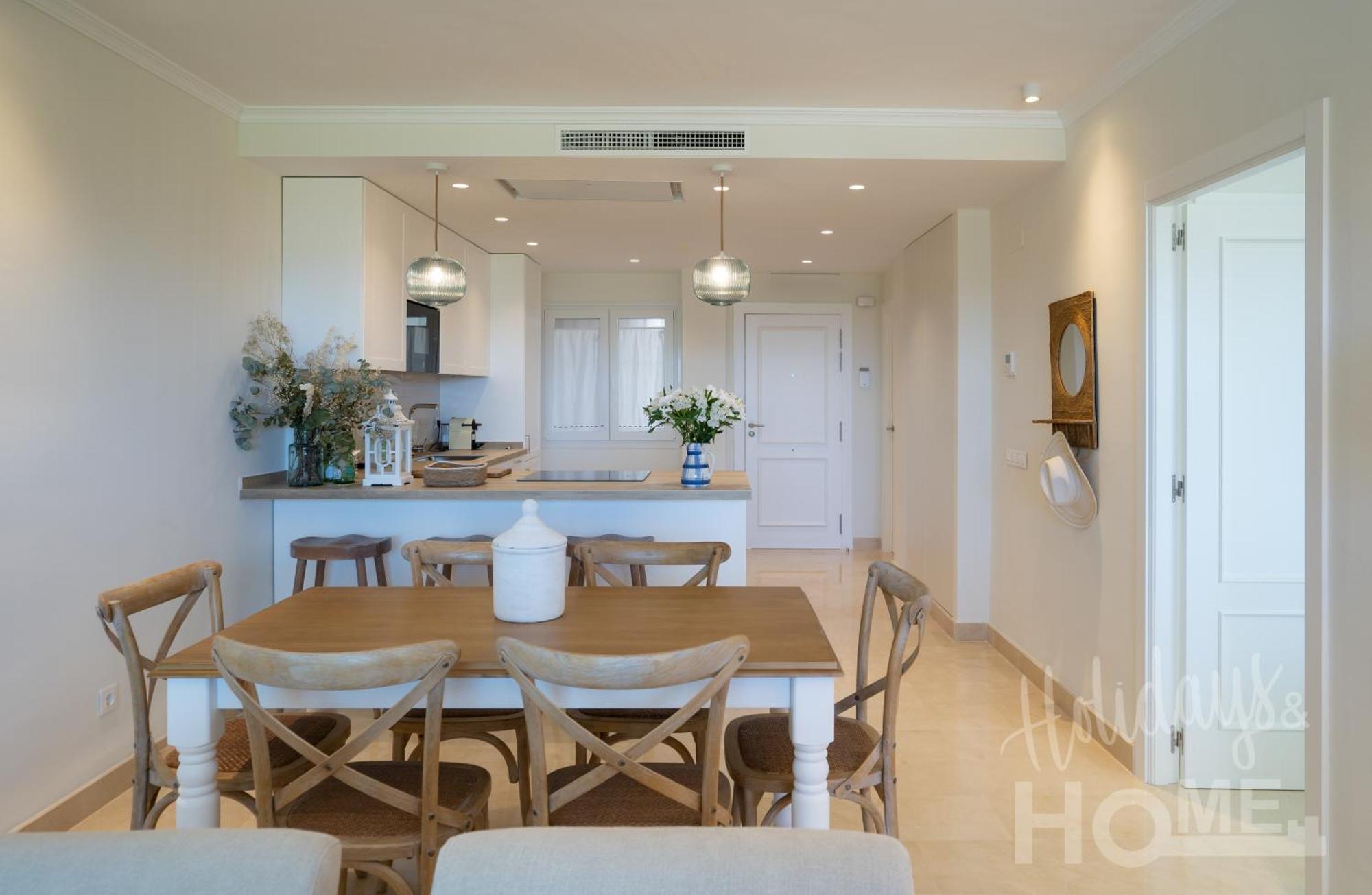 Beachfront Complex Neptuno Iii , Sea Views, Pool And Garden,elviria Apartment *