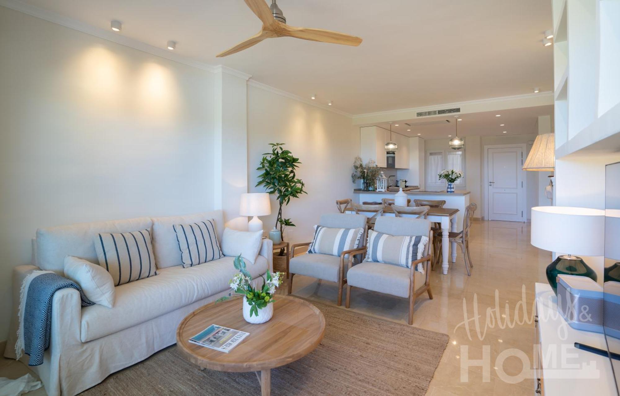 Beachfront Complex Neptuno Iii , Sea Views, Pool And Garden,elviria *